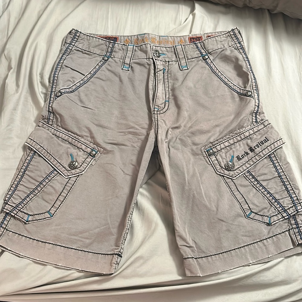 Men’s Rock Revival shorts